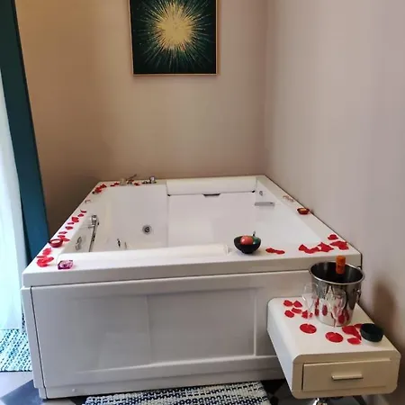 Romeo Luxury Bed & Breakfast
