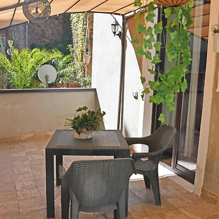 Romeo Luxury * Catania