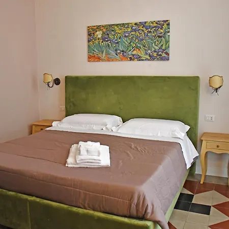 Romeo Luxury Bed & Breakfast